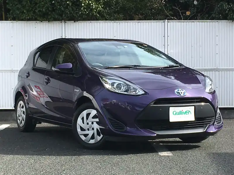アクア トヨタ の中古車を検索 中古車のガリバー