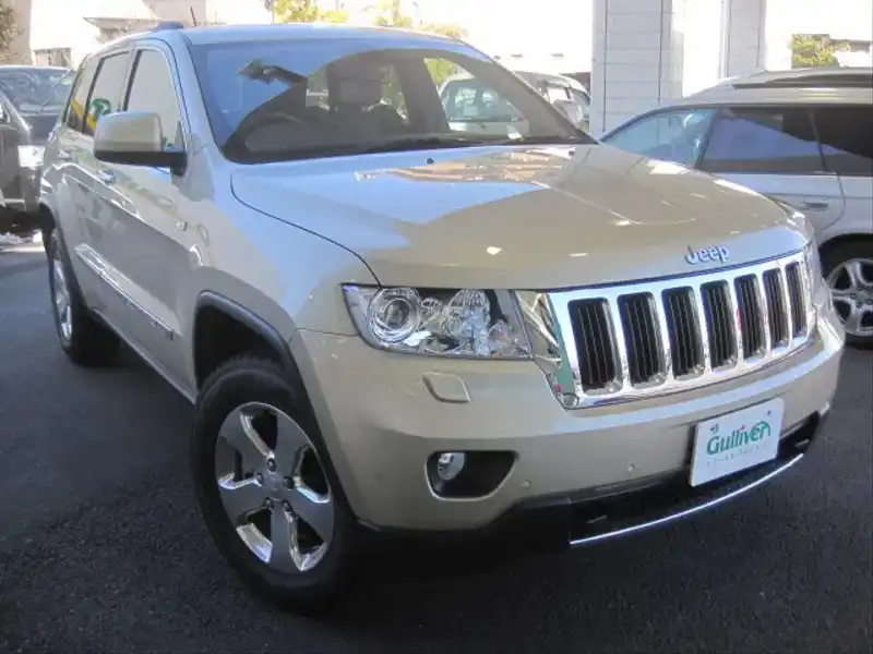 カタログ画像：ジープ・グランドチェロキー（JEEP GRAND CHEROKEE） リミテッド 2011年3月 ABA-WK36A 3600cc ホワイトゴールドクリアコート 燃費7.7km / l メイン（その他）