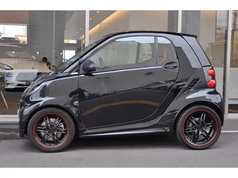 カタログ画像：スマートフォーツークーペ（SMART FORTWO COUPE） ＢＲＡＢＵＳ エクスクルーシブ エディション ミッドナイトブルー 2014年4月 ABA-451333 1000cc ミッドナイトブルー 燃費18.6km / l 外装