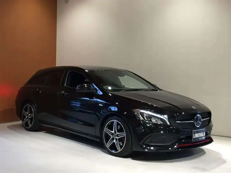 10111020 | カタログ画像：ＣＬＡクラス シューティングブレーク（CLA-CLASS SHOOTING BRAKE） ＣＬＡ２５０シュポルト ４マチック シューティングブレーク 2017年7月 DBA-117951 2000cc コスモスブラック（Ｍ） メイン