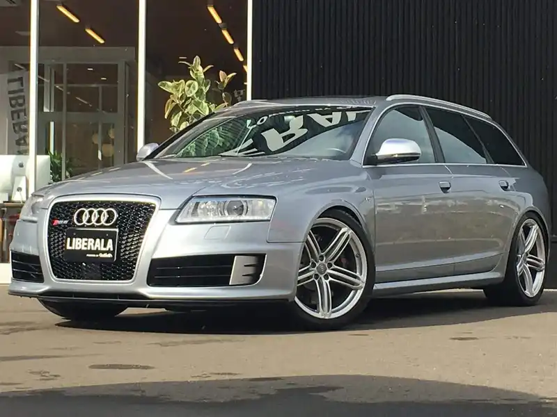 カタログ画像：ＲＳ６アバント（RS6 AVANT） ベースグレード 2008年6月 ABA-4FBUHS 5000cc デイトナグレーパールエフェクト メイン（その他）