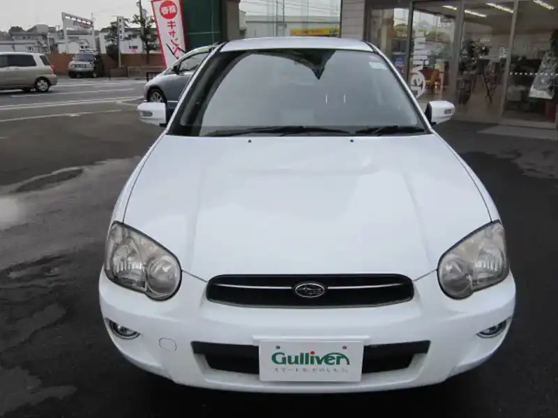 カタログ画像：インプレッサスポーツワゴン（IMPREZA SPORTS WAGON） １５ｉ－Ｓ 2002年11月 TA-GG3 1500cc ピュアホワイト 燃費13.4km / l  フロント