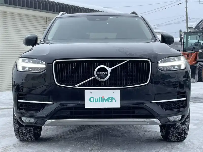 カタログ画像：ＸＣ９０（XC90） Ｔ８ ツインエンジン ＡＷＤ インスクリプション 2020年1月 5LA-LB420XCPA 2000cc オニキスブラックメタリック 燃費12.8km / l フロント