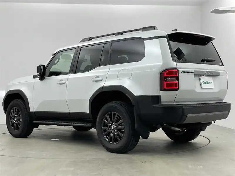 カタログ画像：ランドクルーザー２５０（LAND CRUISER 250） ＶＸ 2024年4月 3DA-GDJ250W 2800cc プラチナホワイトパールマイカ 燃費11.0km / l 外装
