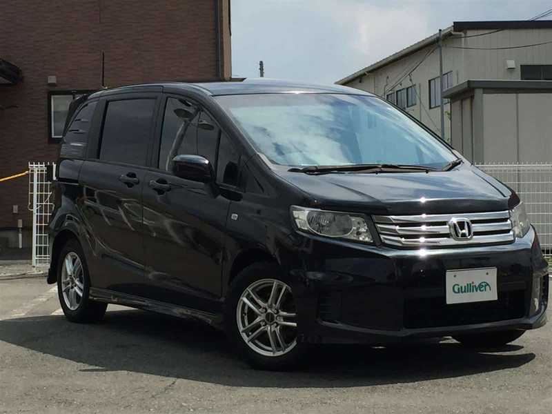 フリードスパイク ホンダ の中古車を検索 中古車のガリバー