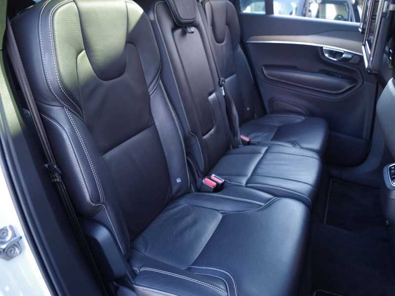 カタログ画像：ＸＣ９０（XC90） Ｔ８ ツインエンジン ＡＷＤ エクセレンス 2018年8月 DLA-LB420XCPA 2000cc アイスホワイト 燃費13.7km / l バック