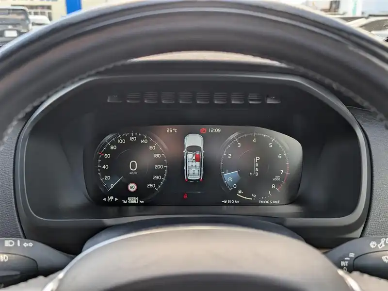 カタログ画像：ＸＣ９０（XC90） Ｔ８ ツインエンジン ＡＷＤ エクセレンス 2018年8月 DLA-LB420XCPA 2000cc アイスホワイト 燃費13.7km / l 内装