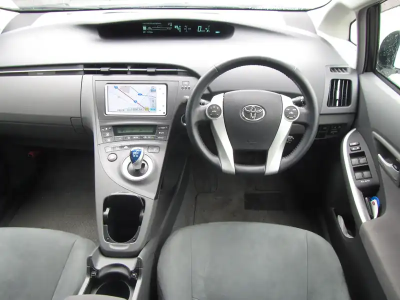 カタログ画像：プリウス（PRIUS） Ｇツーリングセレクション 2009年5月 DAA-ZVW30 1800cc ホワイトパールクリスタルシャイン 燃費35.5km / l  内装