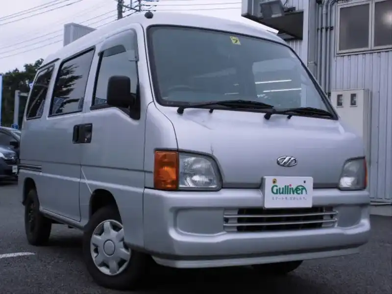 カタログ画像：サンバーディアス（SAMBAR DIAS） ディアス スーパーチャージャー 2001年8月 GD-TV1 660cc プラチナシルバー・メタリック 燃費16.4km / l  メイン