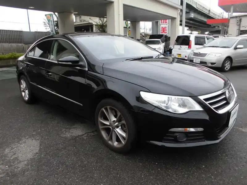 カタログ画像：パサートＣＣ（PASSAT CC） ２．０ＴＳＩ 2010年3月 ABA-3CCCZC 2000cc ディープブラックパールエフェクト 燃費11.8km / l  フロント