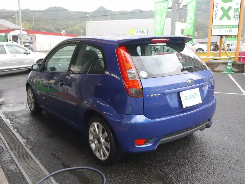 カタログ画像：フィエスタ（FIESTA） ＳＴ 2005年5月 GH-WF0N4J 2000cc パフォーマンスブルー バック