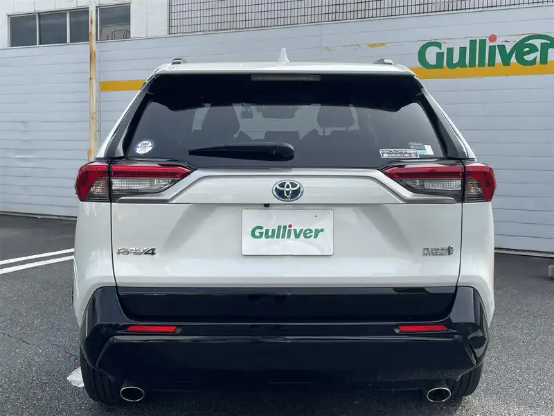カタログ画像：ＲＡＶ４ ＰＨＶ（RAV4 PHV） Ｚ 2025年1月 6LA-AXAP54 2500cc プラチナホワイトパールマイカorアティチュードブラックマイカ×プラチナホワイトパールマイカ 燃費22.2km / l バック