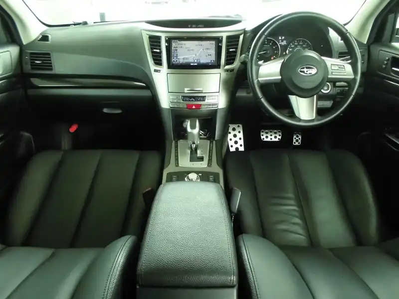 カタログ画像：レガシィＢ４（LEGACY B4） ２．５ＧＴ Ｓパッケージ 2011年6月 DBA-BM9 2500cc クリスタルブラック・シリカ 燃費11.4km / l  内装