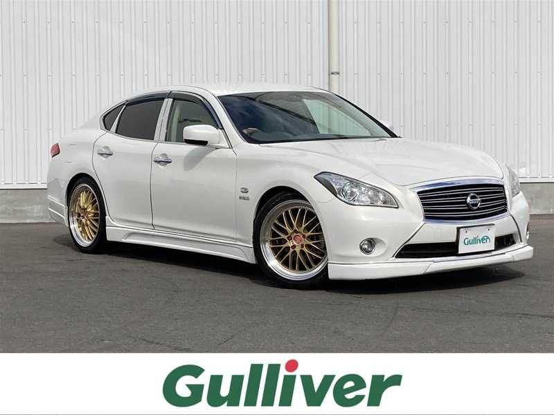 フーガハイブリッド 日産 の中古車を検索 中古車のガリバー
