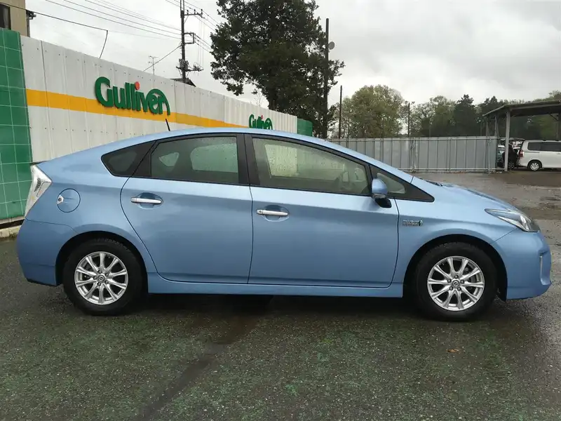 カタログ画像：プリウスＰＨＶ（PRIUS PHV） Ｇ 2012年11月 DLA-ZVW35 1800cc トゥルーブルーマイカメタリック 燃費31.6km / l 外装