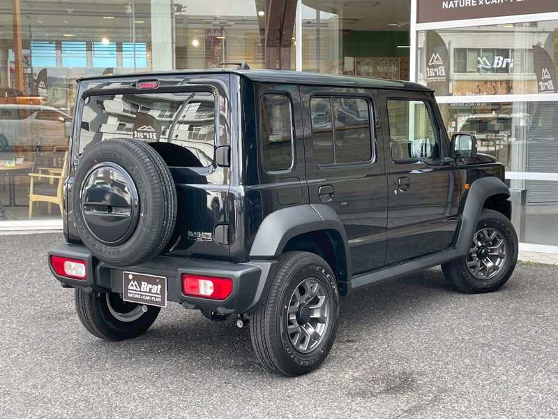 カタログ画像：ジムニーノマド（JIMNY NOMADE） ＦＣ 2025年4月 3BA-JC74W 1500cc ブルーイッシュブラックパール4 燃費13.6km / l 外装