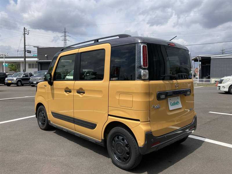 カタログ画像：フレアワゴンタフスタイル（FLAIR WAGON TOUGH STYEL） ハイブリッドＸＴ 2018年12月 DAA-MM53S 660cc アクティブイエロー2トーンカラー 燃費24.0km / l バック