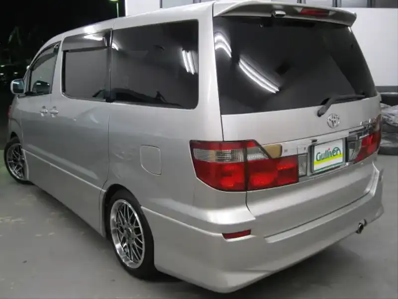 1011205 | カタログ画像：アルファードＧ（ALPHARD G） ＡＳ 2002年5月 UA-ANH15W 2400cc シルバーメタリック バック