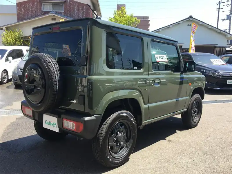 カタログ画像：ジムニー（JIMNY） ＸＬ 2019年10月 3BA-JB64W 660cc ジャングルグリーン 燃費13.2km / l バック