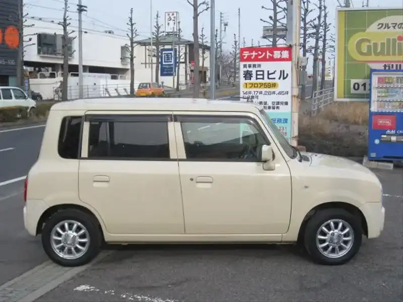 カタログ画像：アルトラパン（ALTO LAPIN） Ｘ 2005年12月 ABA-HE21S 660cc ミルクティーベージュメタリック 燃費17.4km / l  外装