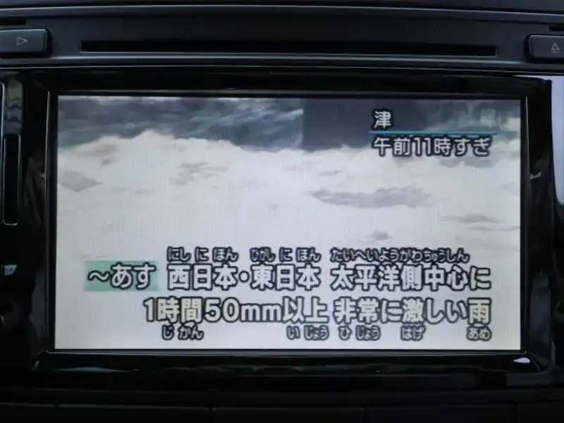 10052224 | カタログ画像：トゥアレグ（TOUAREG） Ｖ６ ＣＤＣエアサスペンション装着車 2008年10月 ABA-7LBHKA 3600cc リフレックスシルバーメタリックorシルバーリーフメタリック 内装