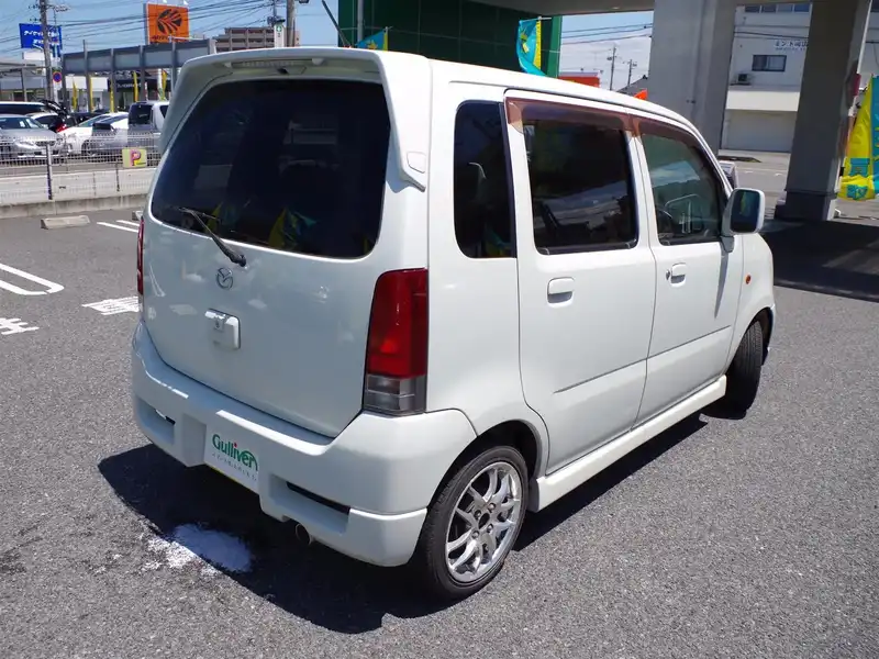 カタログ画像：ＡＺワゴン（AZ-WAGON） ＲＲ－ＴＬ 2000年12月 TA-MD22S 660cc パールホワイト 燃費18.0km / l  バック