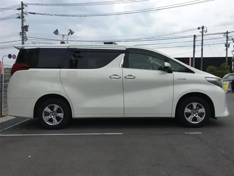 カタログ画像：アルファードハイブリッド（ALPHARD HYBRID） ハイブリッドＸ 2015年1月 DAA-AYH30W 2500cc ラグジュアリーホワイトパールクリスタルシャインガラスフレークorホワイトパールクリスタルシャイン 燃費18.4km / l 外装