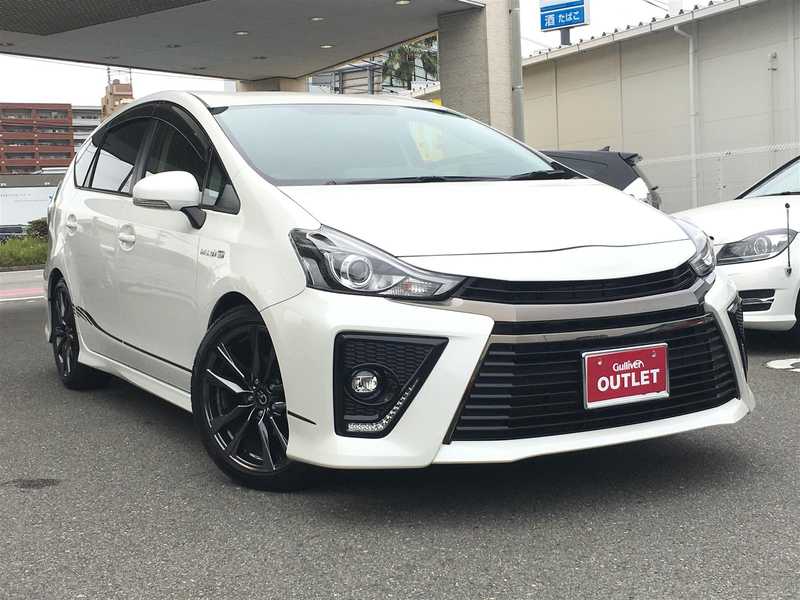 カタログ画像：プリウスα（PRIUS ALPHA） Ｓツーリングセレクション・Ｇ’ｓ 2015年2月 DAA-ZVW40W 1800cc ホワイトパールクリスタルシャイン 燃費26.2km / l メイン（その他）