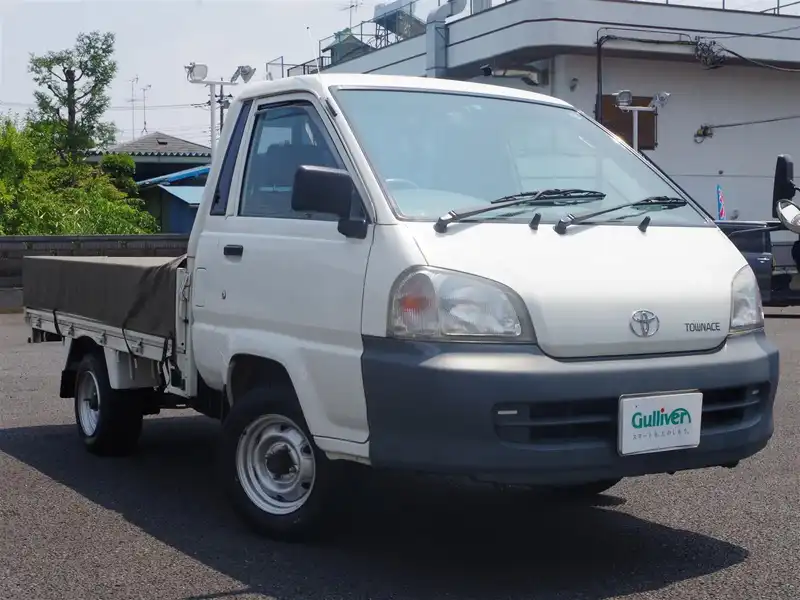 カタログ画像：タウンエーストラック（TOWNACE TRUCK） ＤＸ 1999年6月 GC-KM80 1800cc ホワイト 燃費10.4km / l  メイン