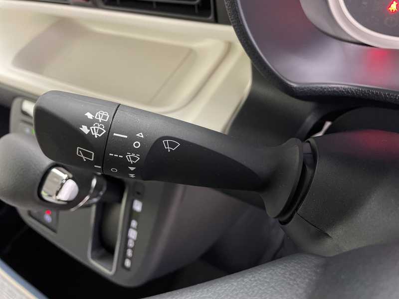 カタログ画像：ムーヴキャンバス（MOVE CANBUS） セオリーＧ 2025年6月 5BA-LA850S 660cc サンドベージュメタリック 燃費22.9km / l 内装