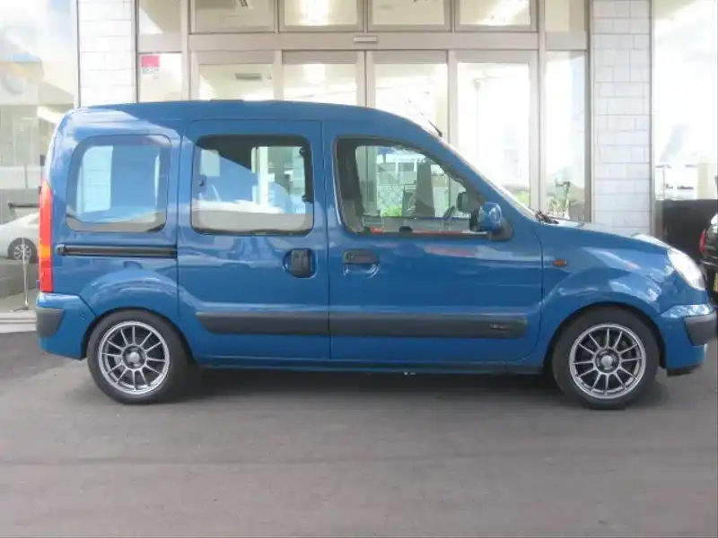 カタログ画像：カングー（KANGOO） １．６（ダブルバックドア） 2004年4月 GH-KCK4M 1600cc マリーン・ブルー 外装