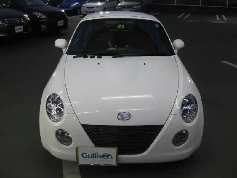 カタログ画像：コペン（COPEN） レザーパッケージ 2007年9月 ABA-L880K 660cc ホワイト 燃費18.0km / l  フロント