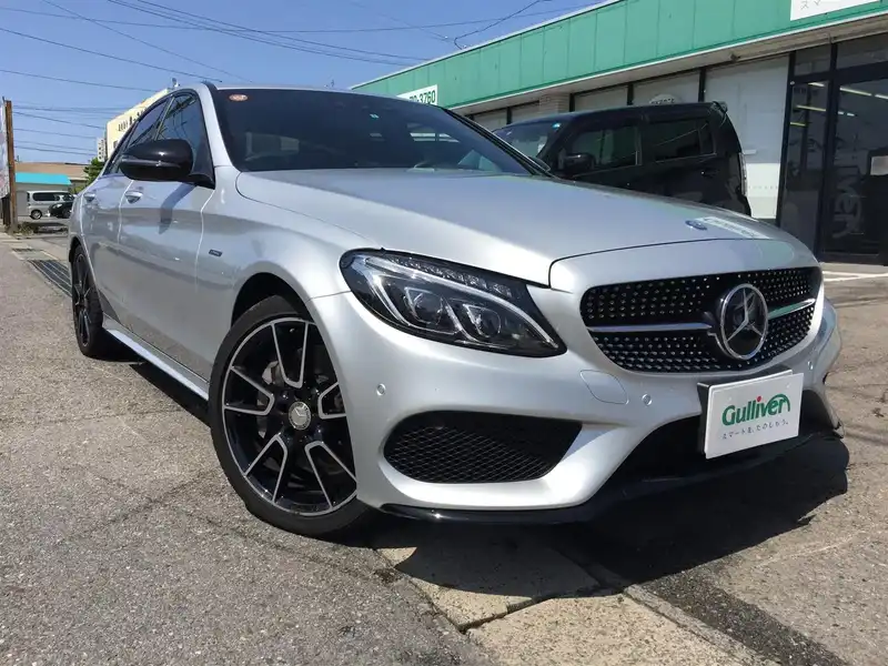 カタログ画像：Ｃクラス（C-CLASS） Ｃ４５０ ＡＭＧ ４マチック 2015年7月 CBA-205064 3000cc イリジウムシルバー（Ｍ）orダイヤモンドシルバー（Ｍ） 燃費12.0km / l メイン（その他）