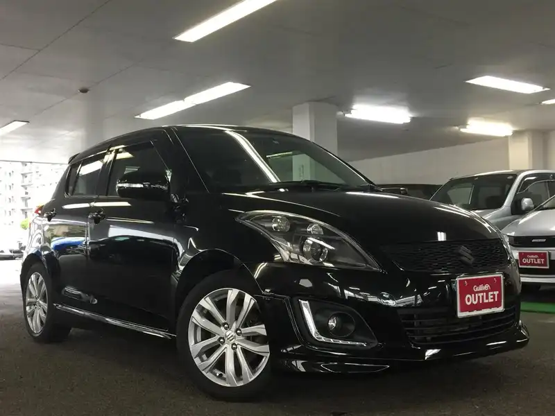 カタログ画像：スイフト（SWIFT） ＲＳ－ＤＪＥ 2015年11月 DBA-ZD72S 1200cc スーパーブラックパール 燃費22.6km / l メイン（その他）