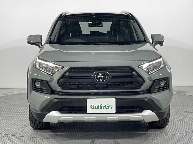 カタログ画像：ＲＡＶ４（RAV4） アドベンチャー 2024年12月 6BA-MXAA54 2000cc アッシュグレーメタリック×アーバンカーキ 燃費15.2km / l フロント
