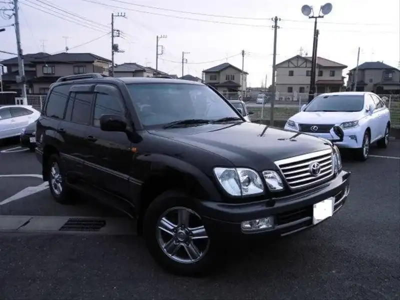 カタログ画像：ランドクルーザー１００（LAND CRUISER 100） シグナス 2005年4月 GH-UZJ100W 4700cc ブラック 燃費6.5km / l  メイン（その他）