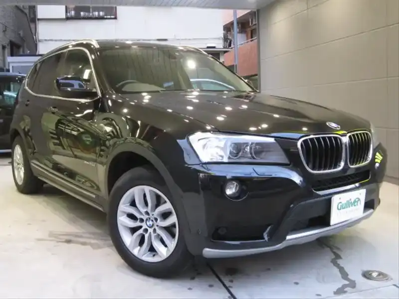 カタログ画像：Ｘ３（X3） ｘＤｒｉｖｅ ２０ｄ ブルーパフォーマンス 2012年9月 LDA-WY20 2000cc ブラック・サファイア（メタリック・カラー） 燃費18.6km / l メイン（その他）