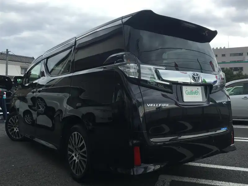 カタログ画像：ヴェルファイア（VELLFIRE） ３．５ＺＡ 2015年1月 DBA-GGH30W 3500cc スパークリングブラックパールクリスタルシャイン 燃費9.5km / l バック