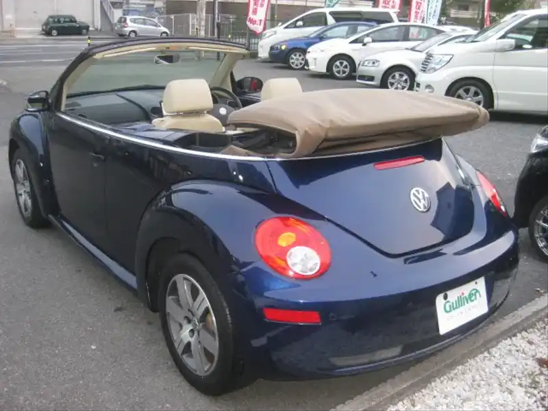 カタログ画像：ニュービートルカブリオレ（NEW BEETLE CABRIOLET） ＬＺ 2007年9月 ABA-1YAZJ 2000cc シャドーブルーメタリック 燃費10.6km / l  外装