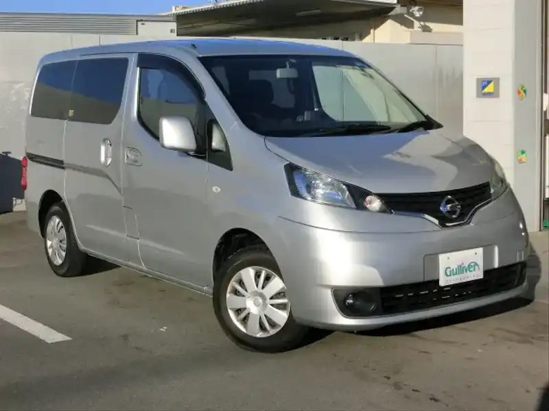 カタログ画像：ＮＶ２００バネットワゴン（NV200VANETTE WAGON） １６Ｘ－３Ｒ 2010年11月 DBA-M20 1600cc ブリリアントシルバー（Ｍ） 燃費12.8km / l メイン