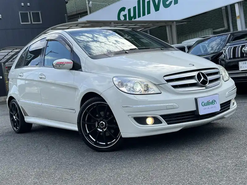 ベンツ Bクラス W246 メッキモール・金具付 ドア バイザー