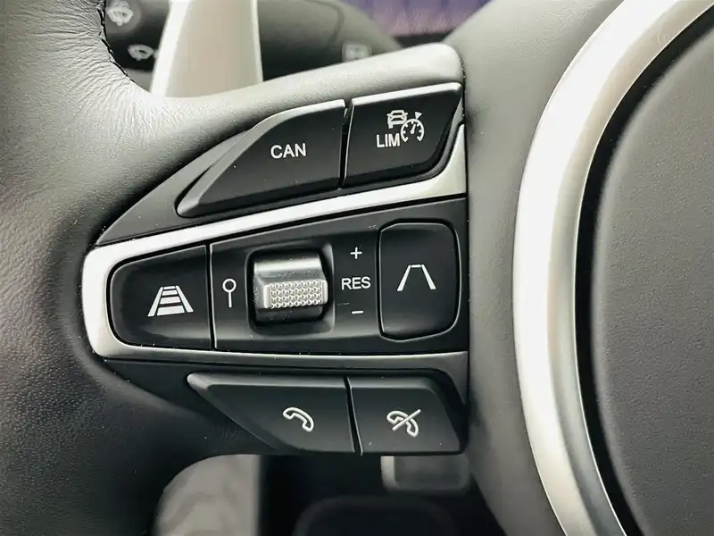 カタログ画像：ＤＢＸ（DBX） ７０７ 2022年2月 7BA-AM801 4000cc 内装