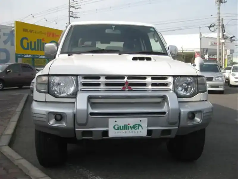 カタログ画像：パジェロ（PAJERO） キックアップルーフ ＧＥバン 1997年5月 KC-V46V 2800cc ソフィアホワイト フロント