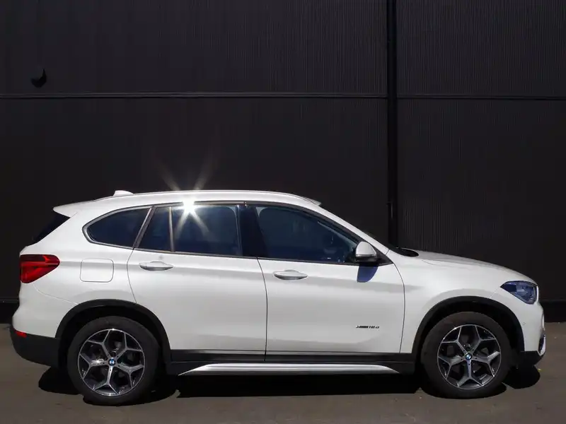 カタログ画像：Ｘ１（X1） ｘＤｒｉｖｅ １８ｄ ｘライン 2016年10月 LDA-HT20 2000cc アルピン・ホワイトⅢ 燃費19.6km / l 外装