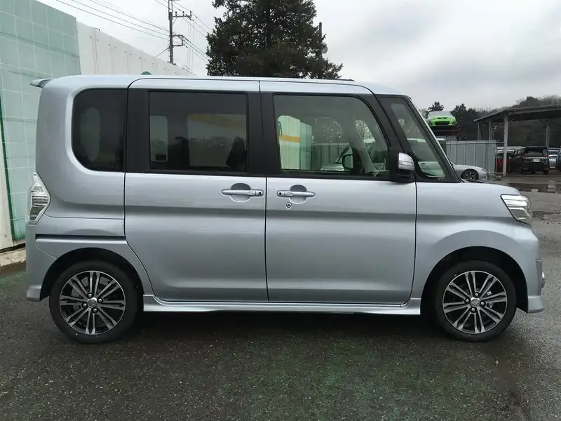 10097195 | カタログ画像：タント（TANTO） カスタムＲＳ トップエディションＳＡⅡ 2015年5月 DBA-LA610S 660cc ブライトシルバーメタリック 外装