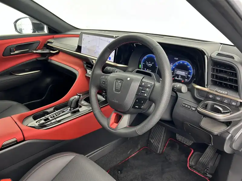 カタログ画像：クラウンスポーツ（CROWN SPORT） ＲＳ 2025年7月 6LA-AZSH37W 2500cc ブラック×アッシュ 燃費20.3km / l 内装