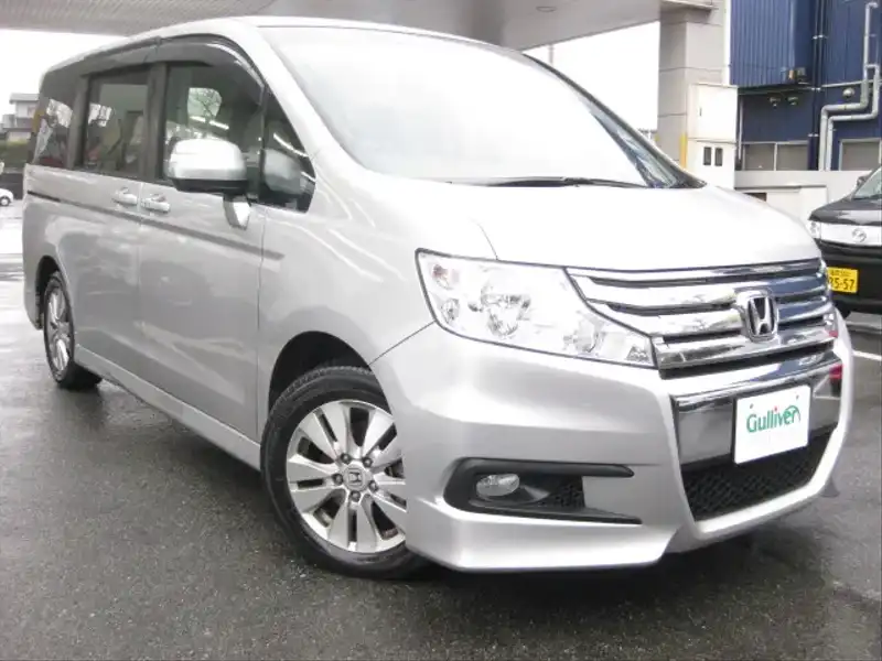 カタログ画像：ステップワゴンスパーダ（STEPWAGON SPADA） Ｚ 2011年8月 DBA-RK6 2000cc スーパープラチナ・メタリック 燃費11.6km / l メイン（その他）