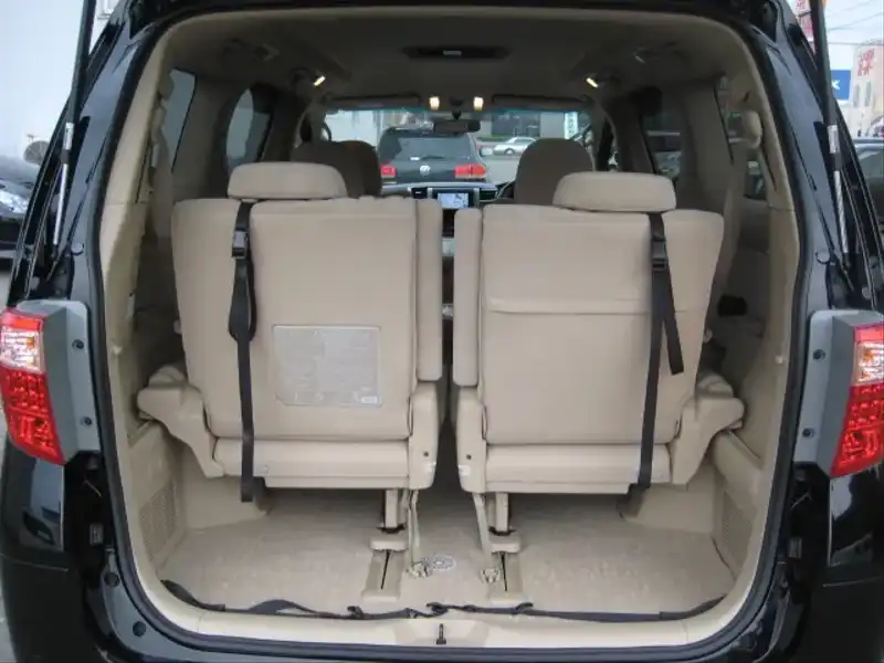 カタログ画像：アルファード（ALPHARD） ２４０Ｘ サイドリフトアップシート装着車 2008年8月 DBA-ANH25W 2400cc ブラック 燃費11.4km / l  内装