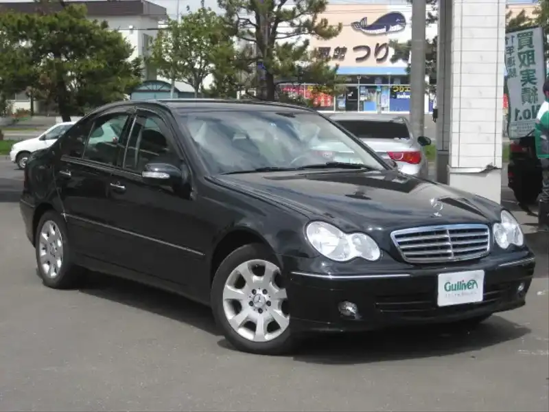 カタログ画像：Ｃクラス（C-CLASS） Ｃ２４０ ４マチック 2004年6月 GH-203081 2600cc エメラルドブラックorオブシディアンブラック 燃費8.7km / l  メイン（その他）