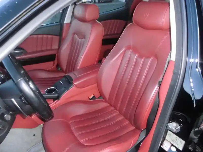 カタログ画像：クアトロポルテ（QUATTROPORTE） ベースグレード 2005年7月 GH-MQP 4200cc 内装